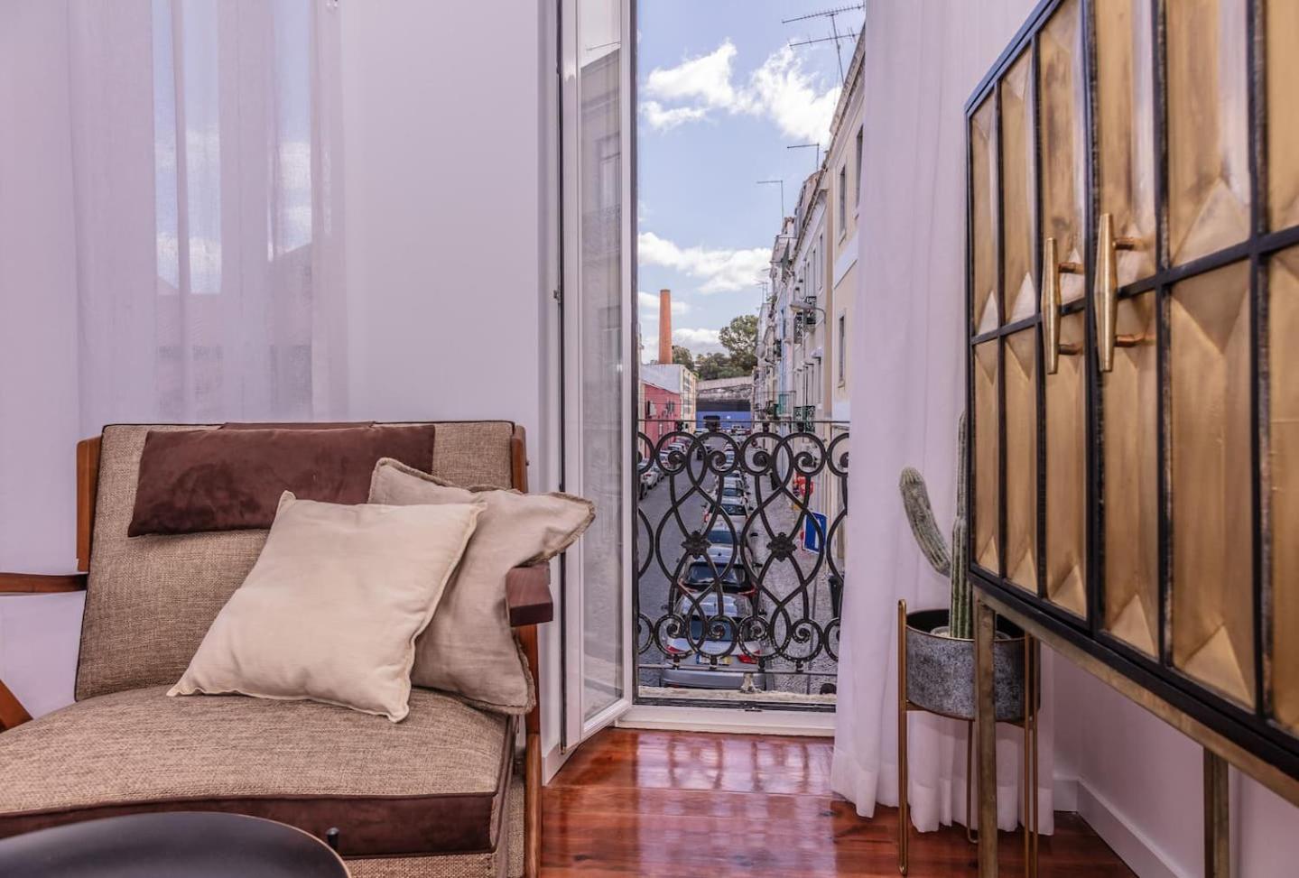 Apartment Beato Style East Riverbank *